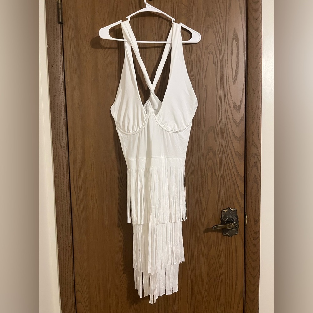 *NWOT* SHEIN White Curve Halter Fringe Dress